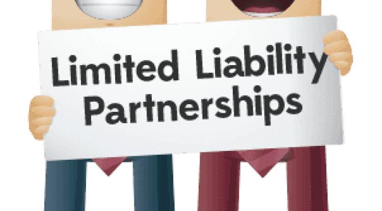 What are the major advantages (pros/merits) of Limited Liability Partnership (LLP)?
